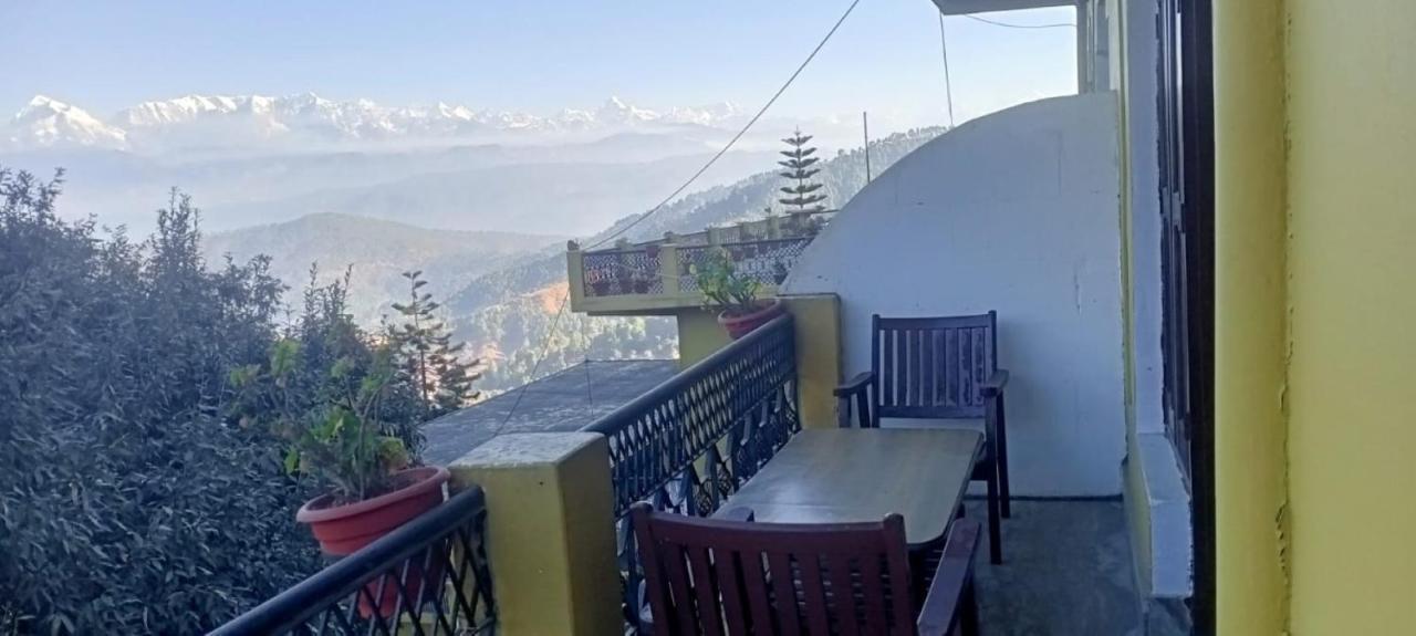Himalaya Mount View Resort Kausani Exterior foto